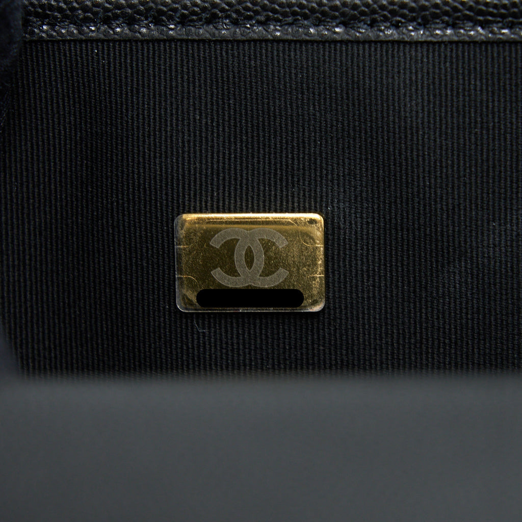 chanel-22k-top-handle-messenger-bag-caviar-black-brushed-ghw-microchip
