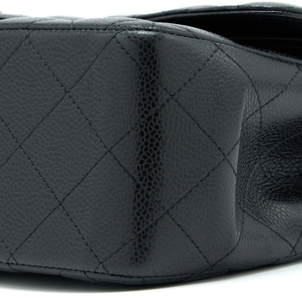 chanel-classic-jumbo-double-flap-bag-caviar-black-shw