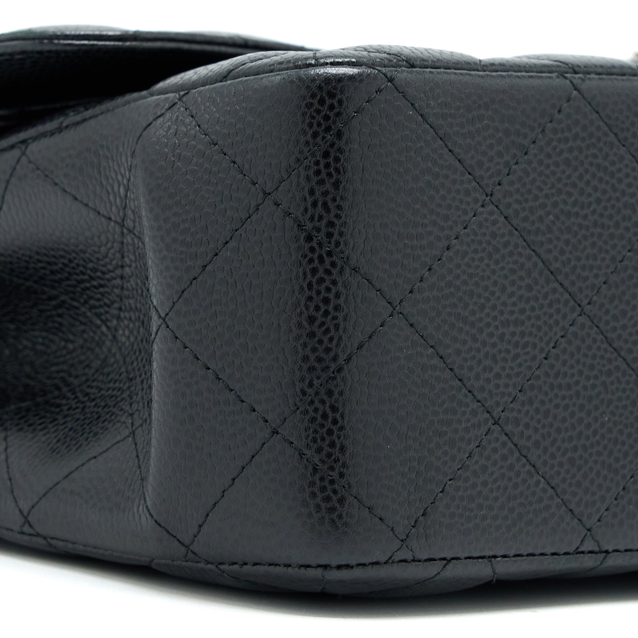 chanel-classic-jumbo-double-flap-bag-caviar-black-shw