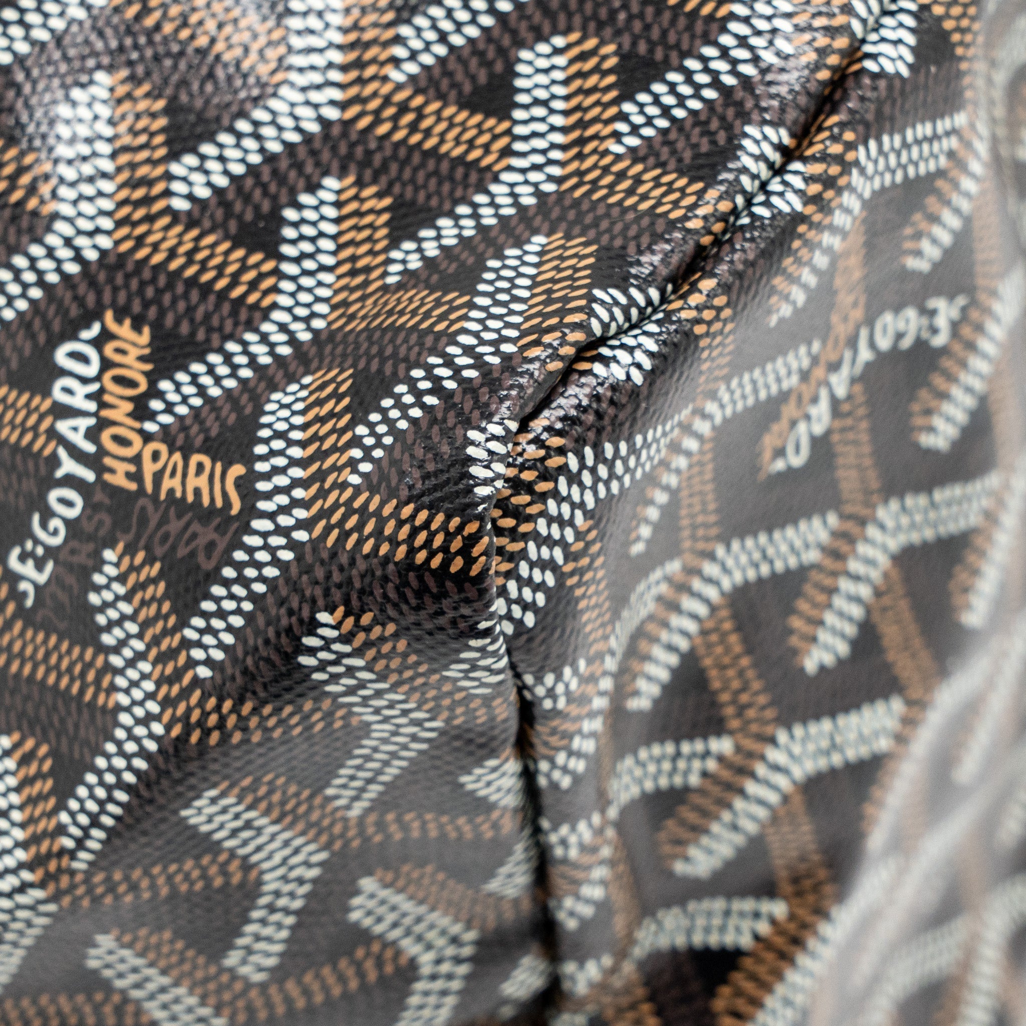 goyard-saint-louis-pm-tote-bag-goyardine-canvas-calfskin-black-shw-4
