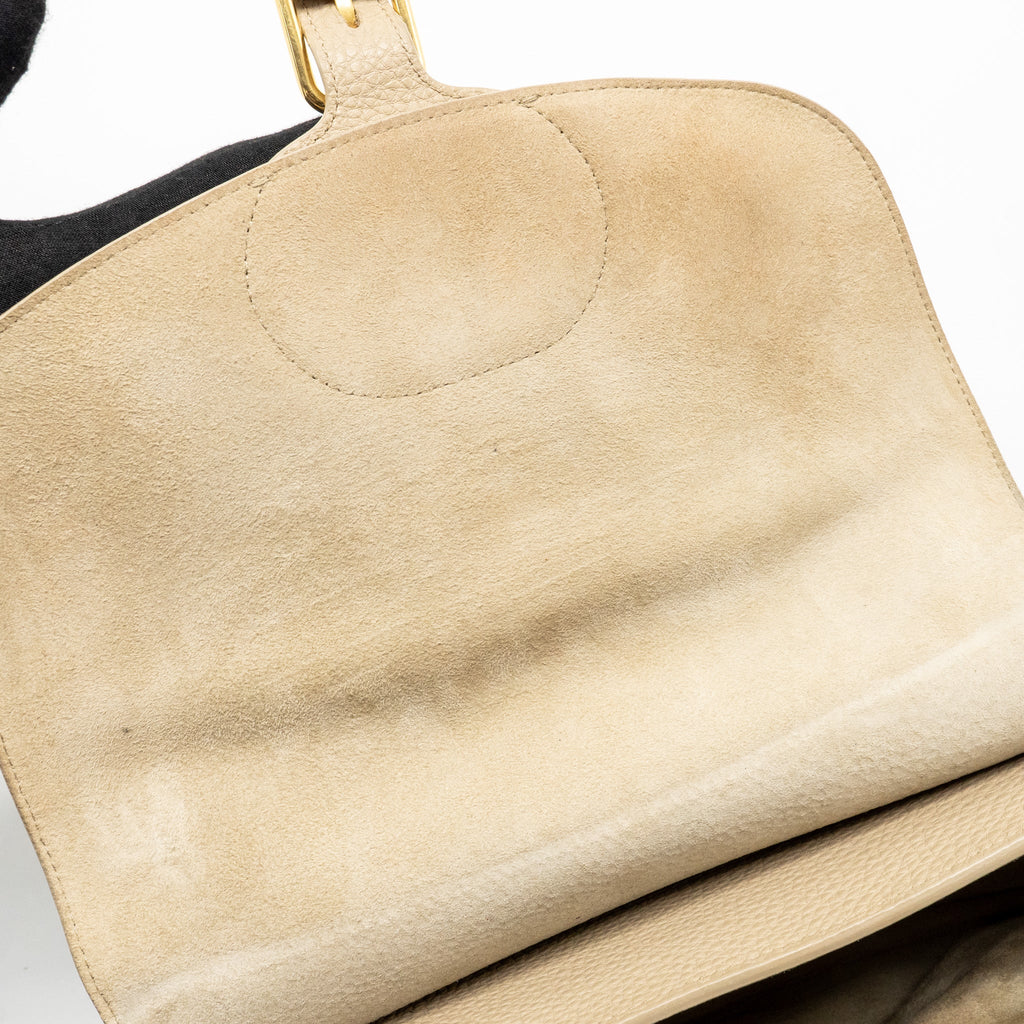 dior-large-bobby-bag-grained-calfskin-beige-ghw