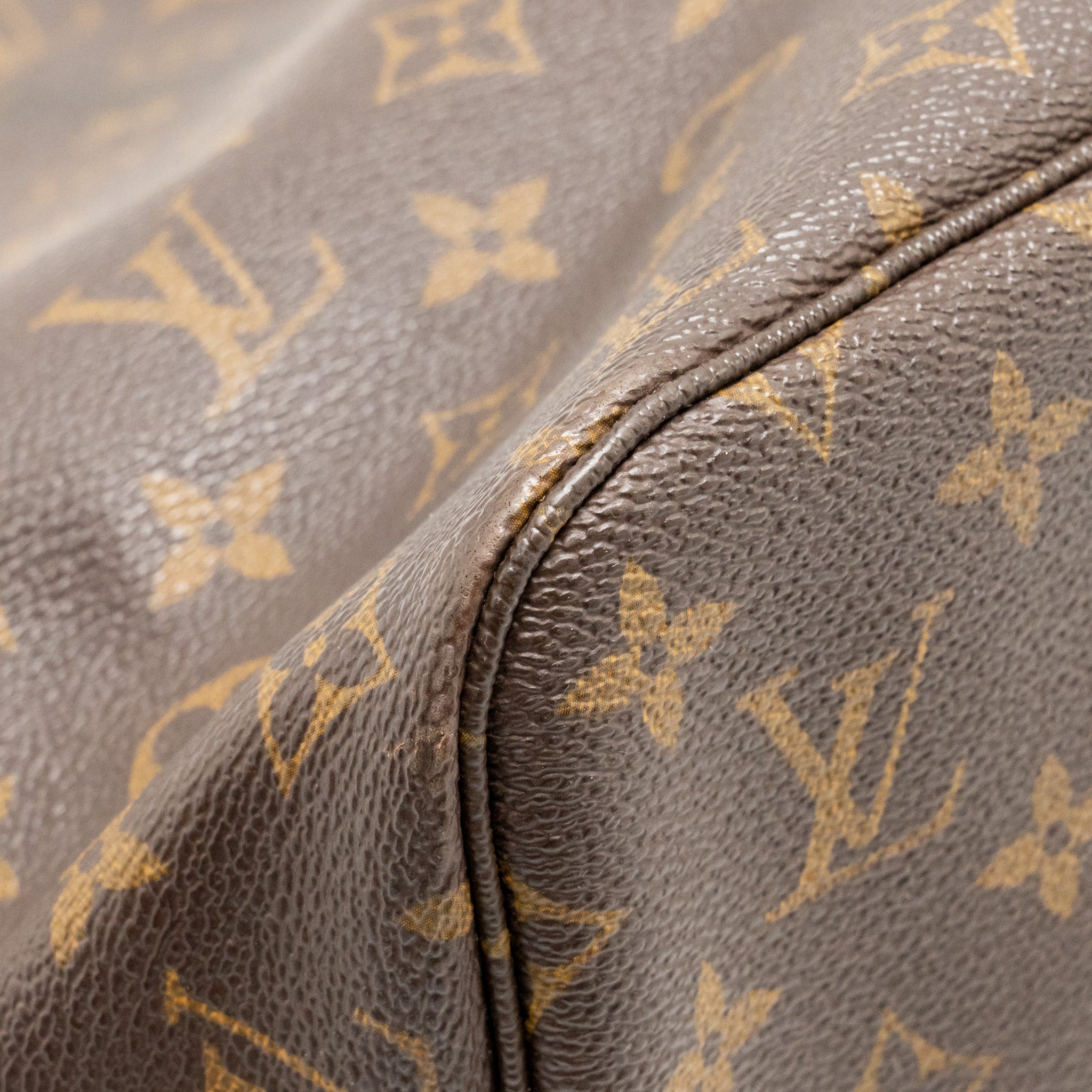 louis-vuitton-neverfull-mm-monogram-canvas-ghw-10