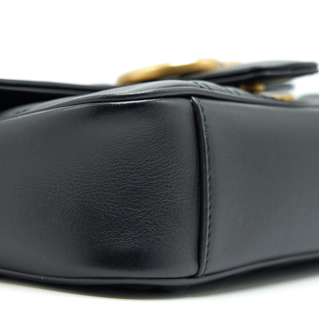gucci-gg-marmont-mini-matelasse-shoulder-bag-black-ghw