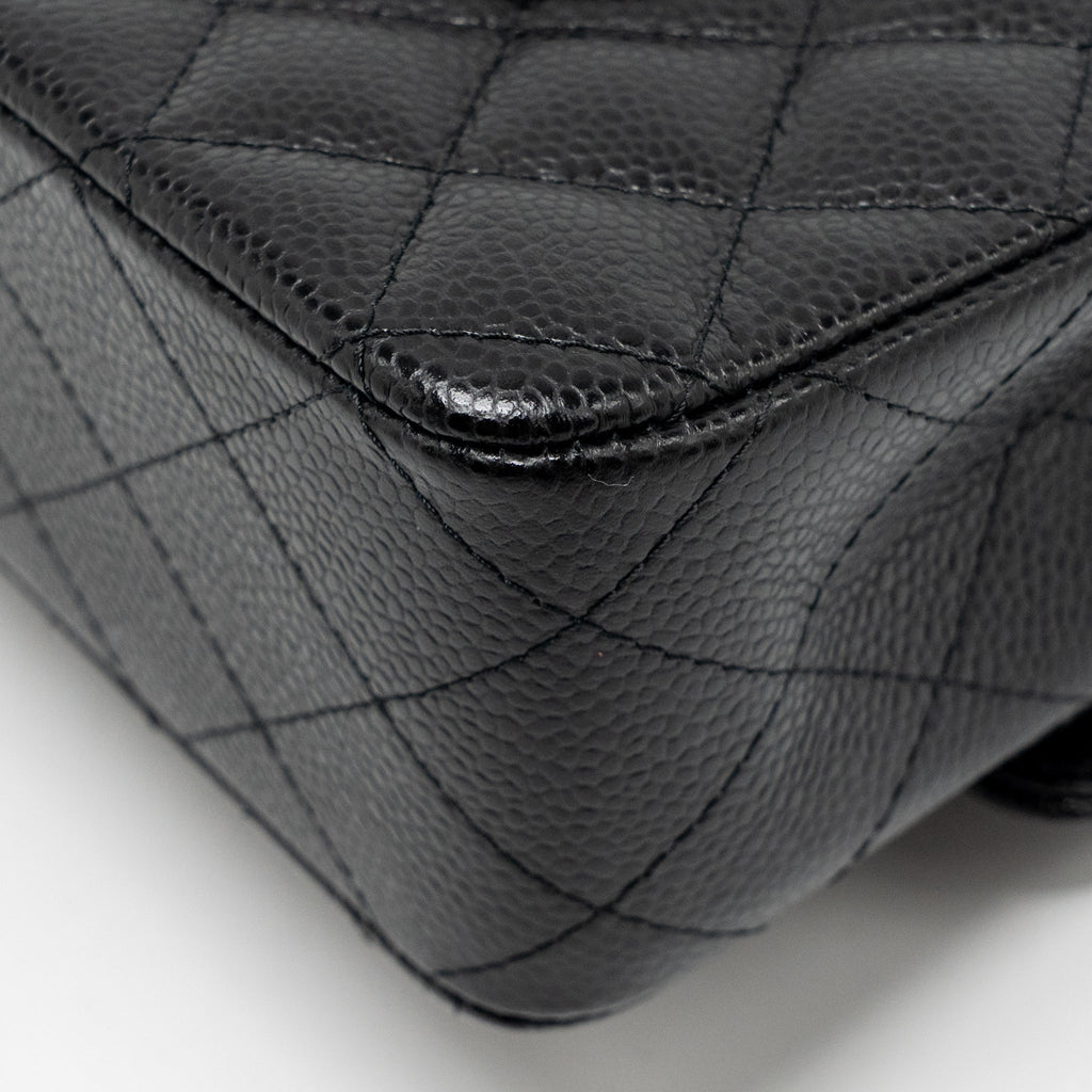 chanel-medium-classic-double-flap-bag-caviar-black-shw-15