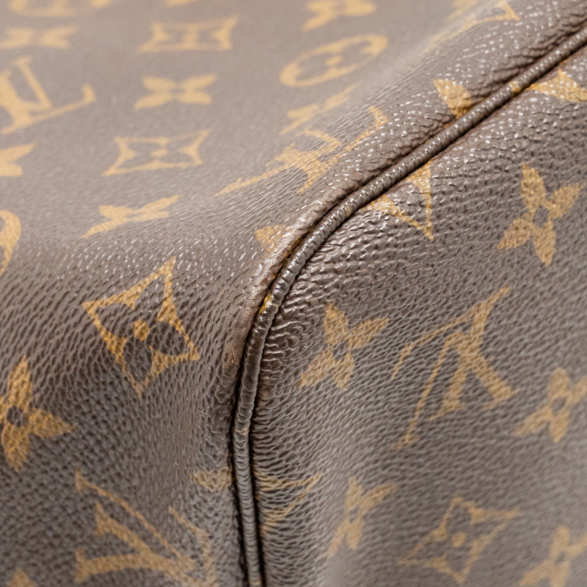 louis-vuitton-neverfull-mm-monogram-canvas-ghw-10