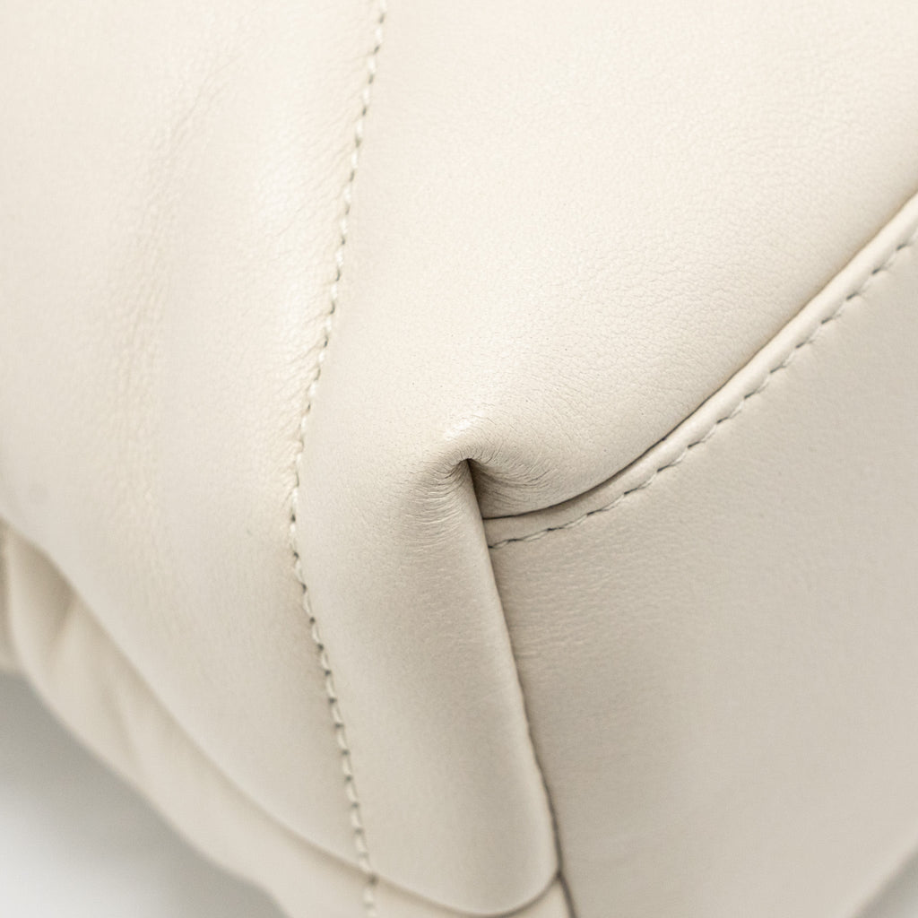 saint-laurent-ysl-small-loulou-puffer-shoulder-bag-lambskin-blanc-vintage-ghw