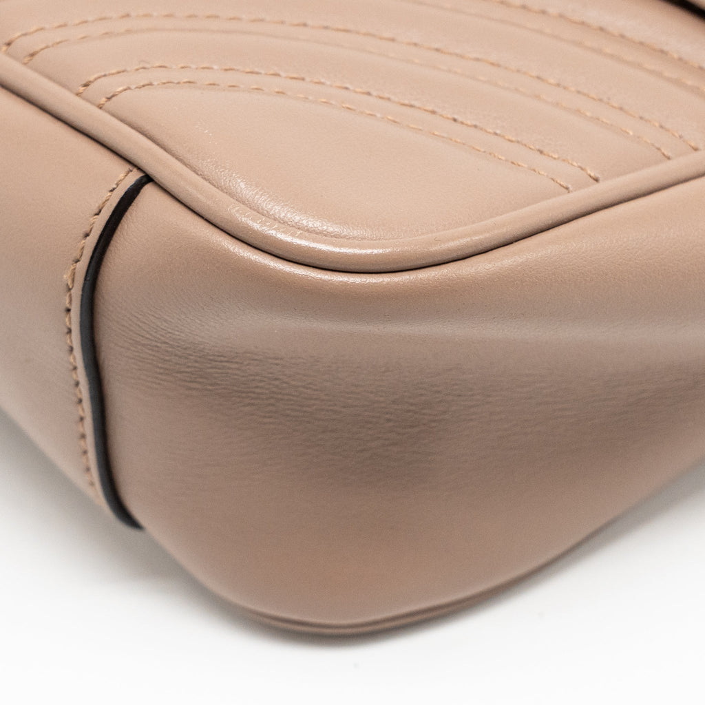 gucci-medium-gg-marmont-shoulder-bag-calfskin-dark-beige-ghw