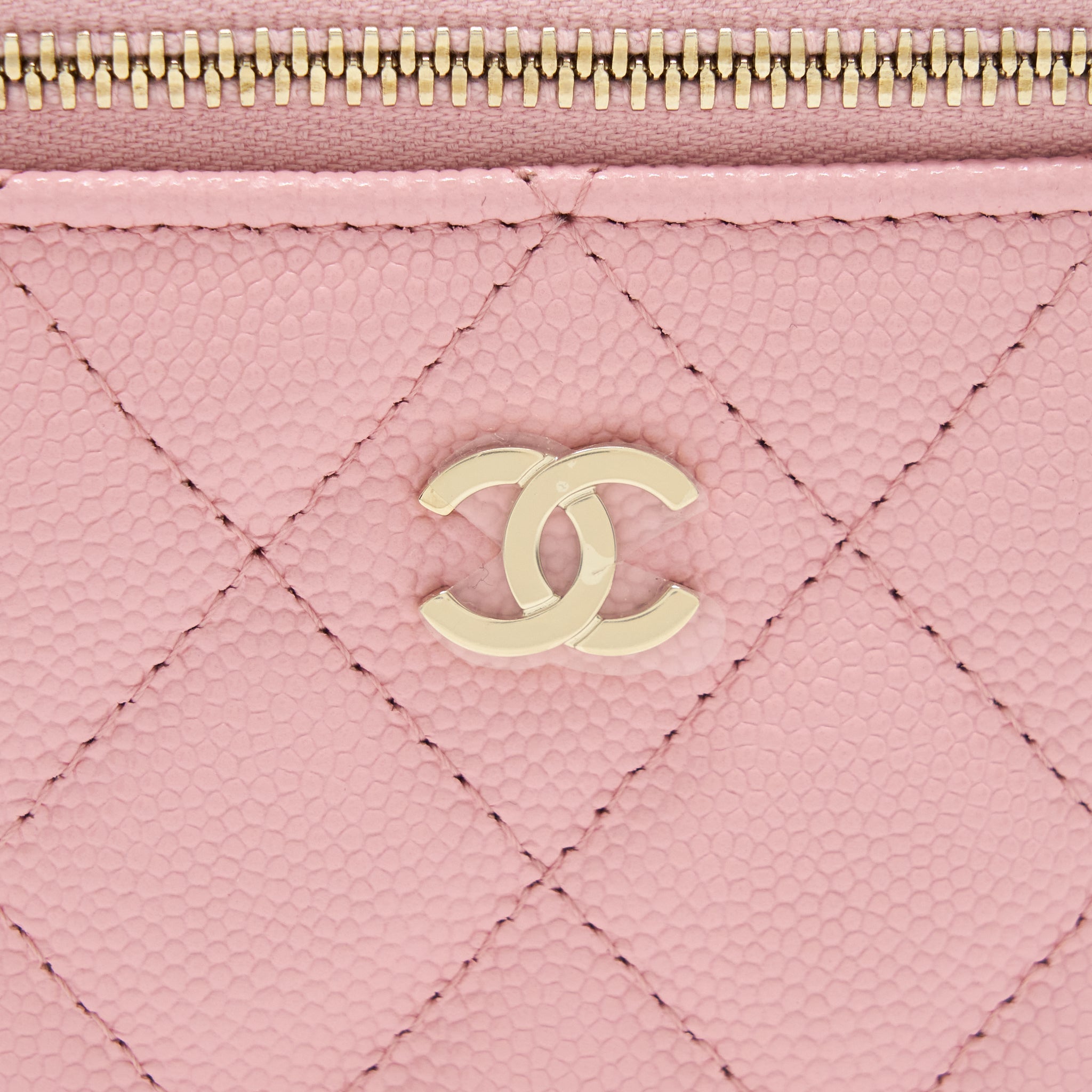 chanel-22c-mini-vanity-with-chain-caviar-pink-lghw-2