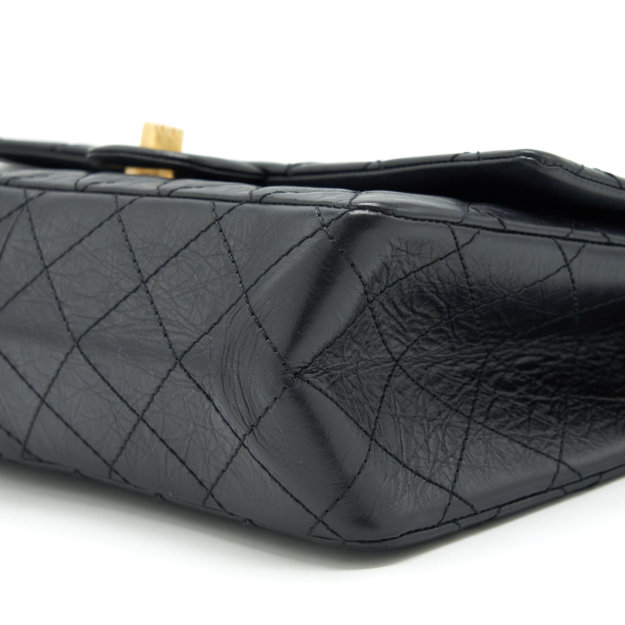 chanel-2-55-reissue-medium-double-flap-bag-calfskin-black-ruthenium-gold-hardware