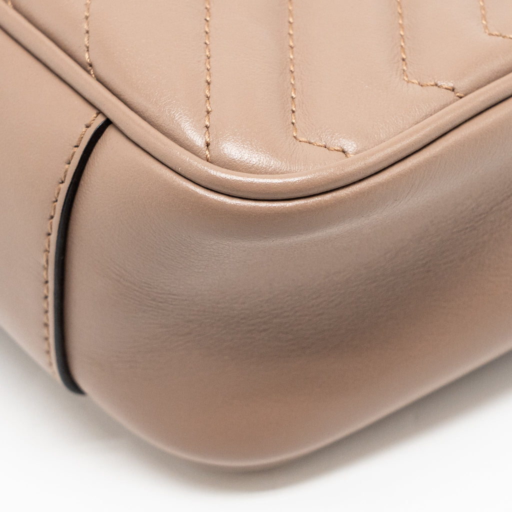 gucci-medium-gg-marmont-shoulder-bag-calfskin-dark-beige-ghw