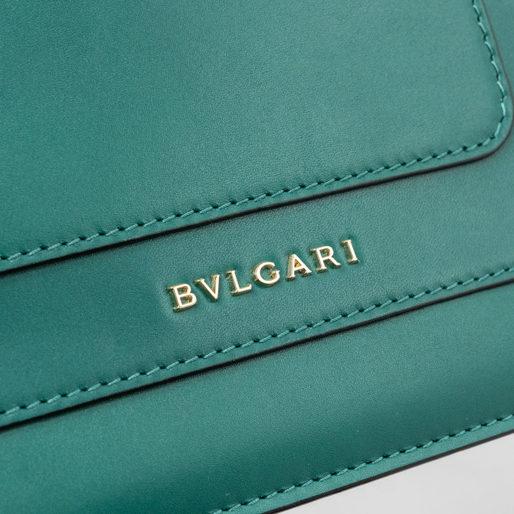 bvlgari-serpenti-forever-chain-bag-calfskin-green-lghw-2