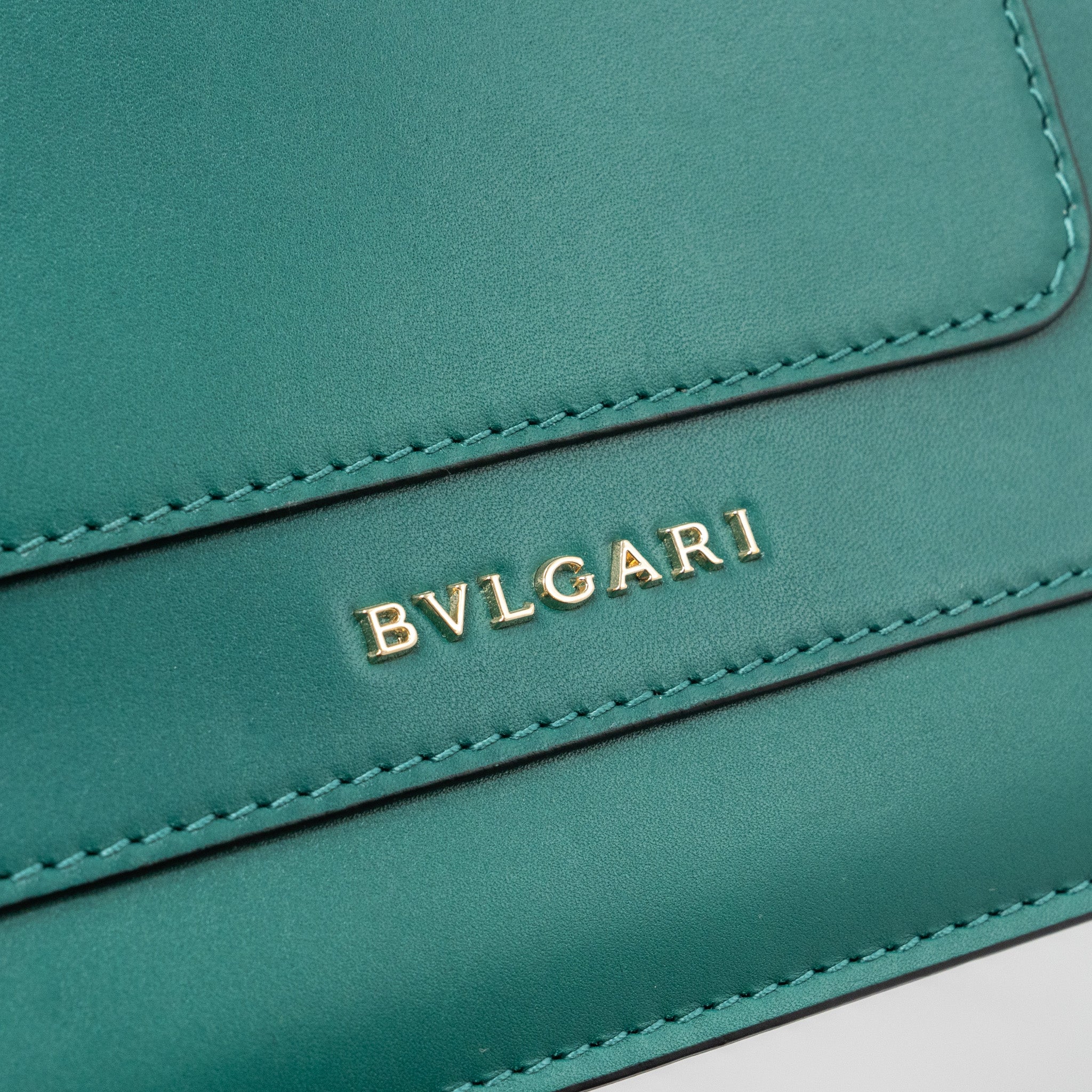bvlgari-serpenti-forever-chain-bag-calfskin-green-lghw-2