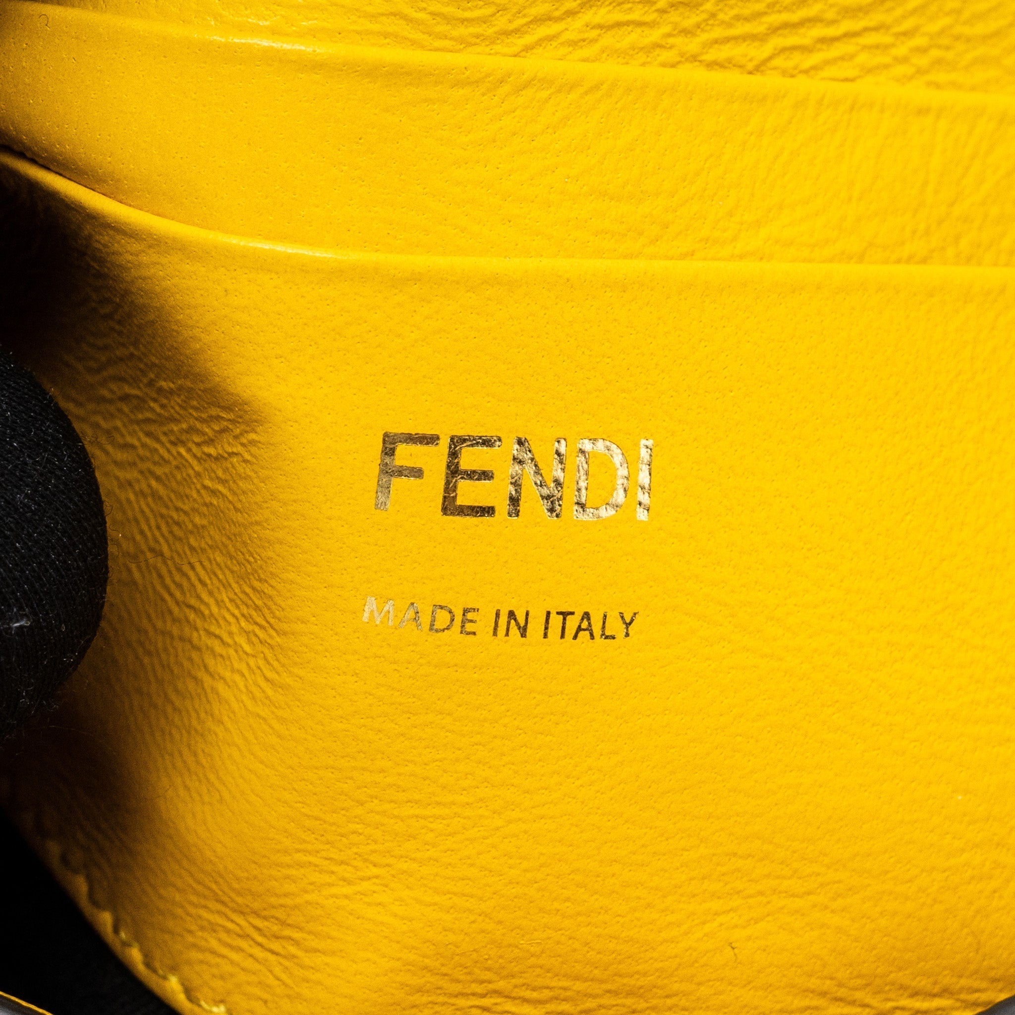 fendi-mini-baguette-bag-nappa-lambskin-yellow-ghw