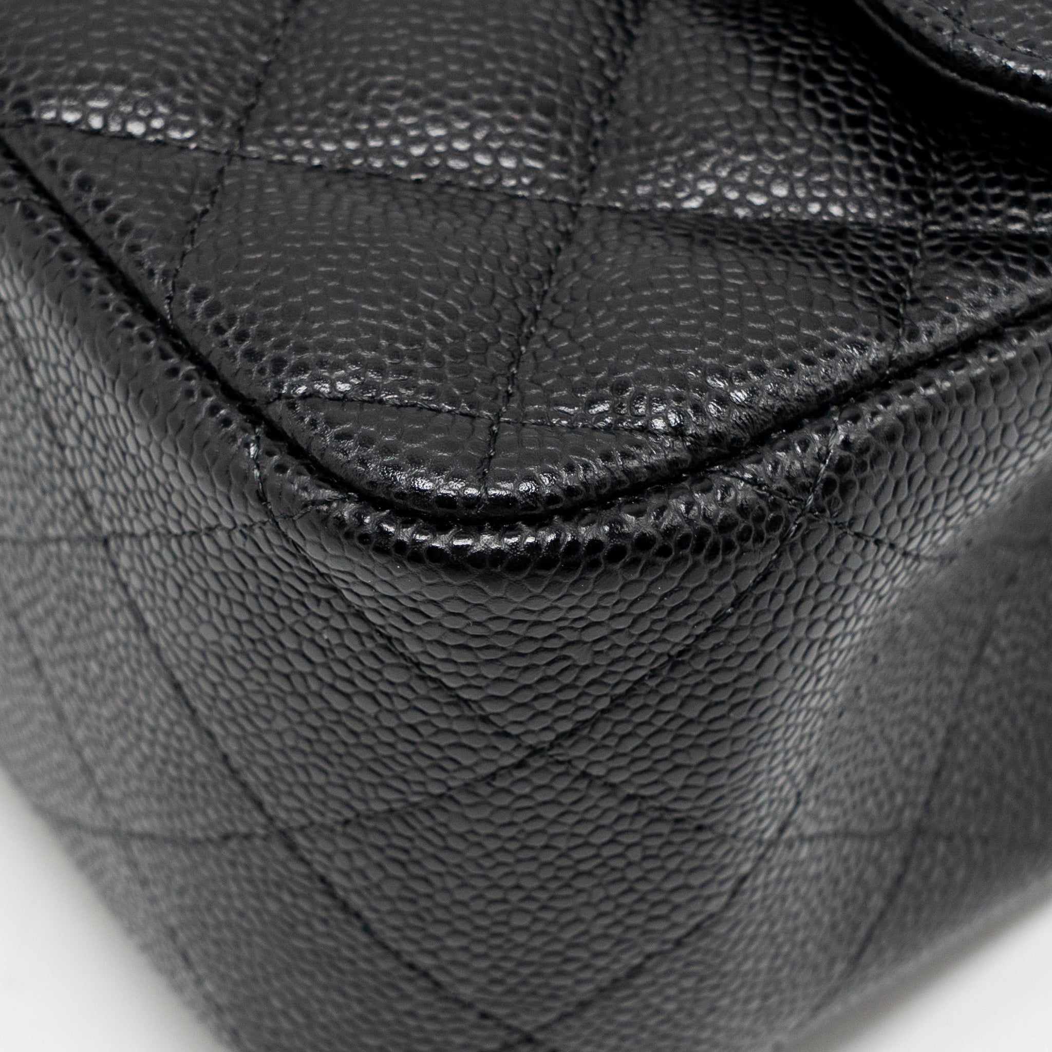 chanel-jumbo-classic-double-flap-bag-caviar-black-ghw-13