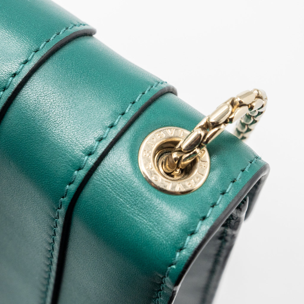 bvlgari-serpenti-forever-chain-bag-calfskin-green-lghw-2