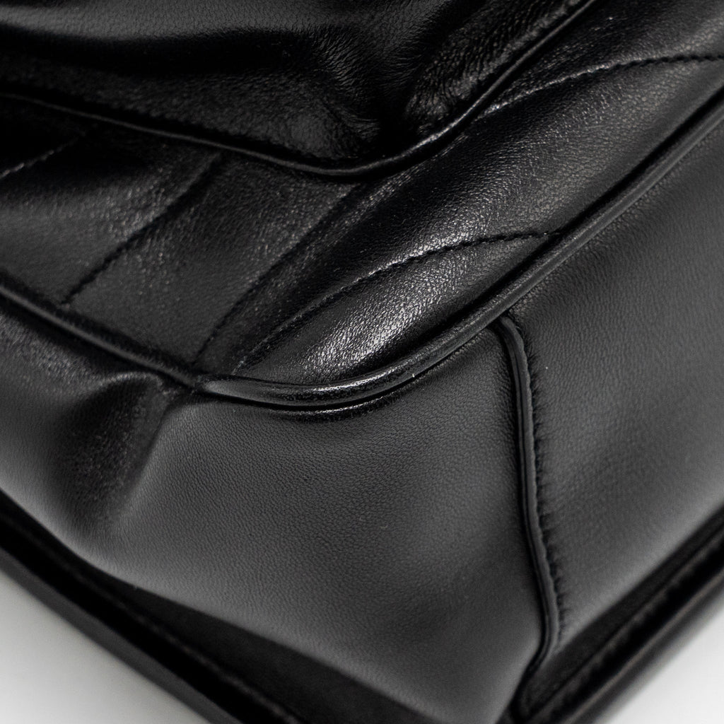 saint-laurent-large-niki-bag-lambskin-black-ghw