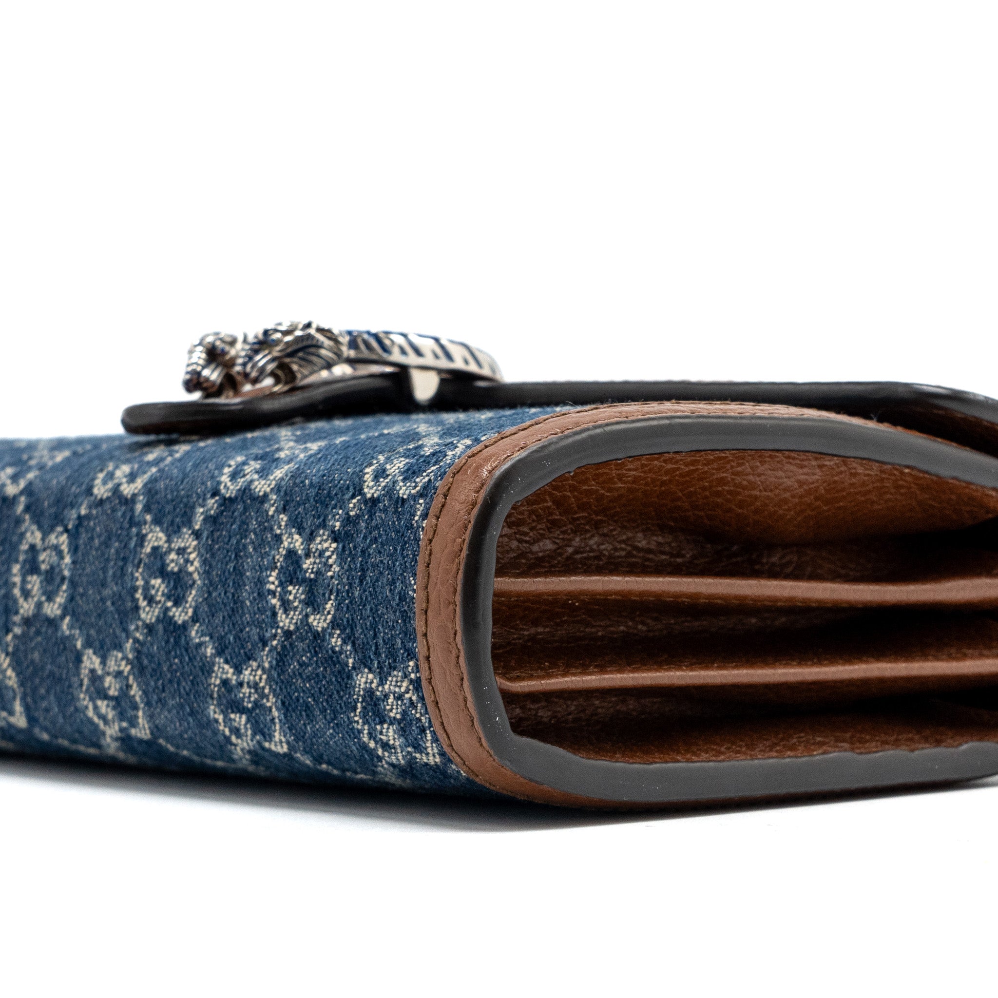 gucci-dionysus-chain-wallet-bag-gg-supreme-denim-leather-blue-silver-hardware