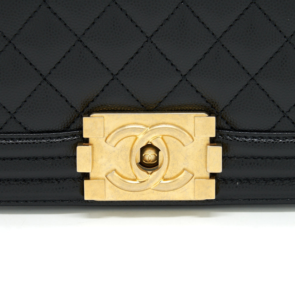 chanel-small-boy-bag-caviar-black-ghw-microchip