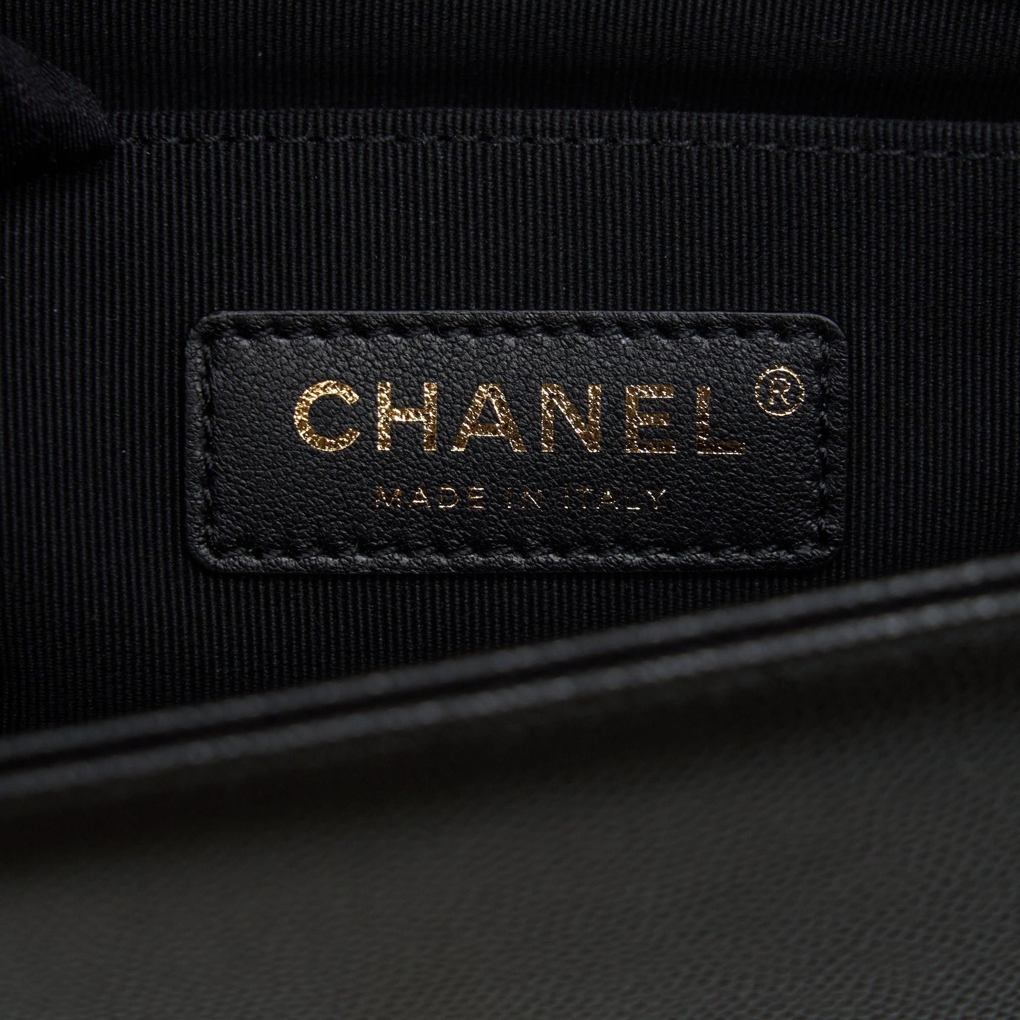 chanel-small-boy-bag-caviar-black-ghw-microchip