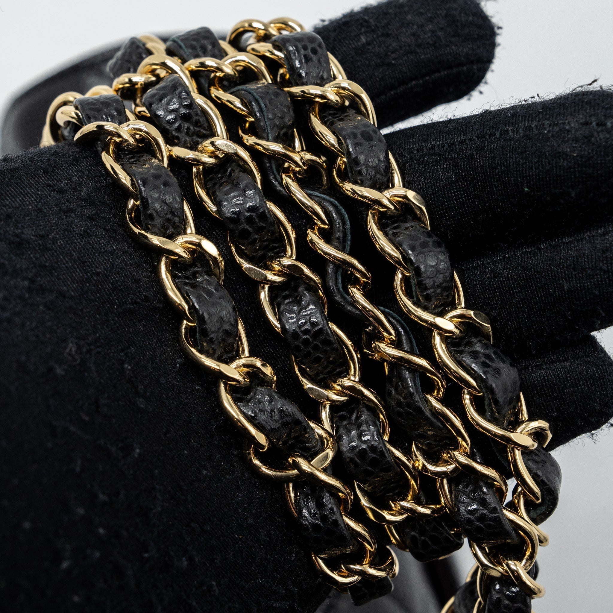 chanel-small-classic-double-flap-bag-caviar-black-ghw-2