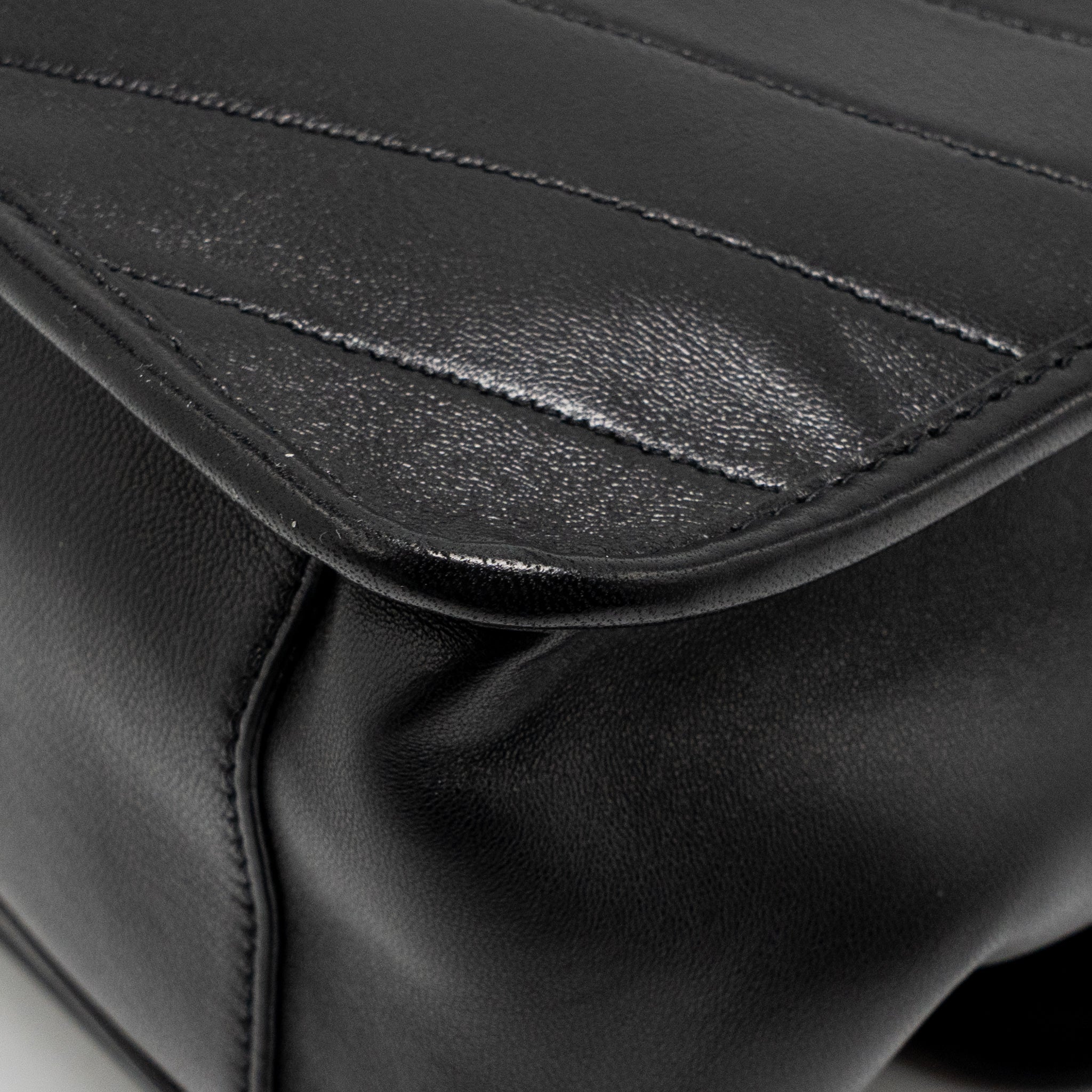 saint-laurent-large-niki-bag-lambskin-black-ghw