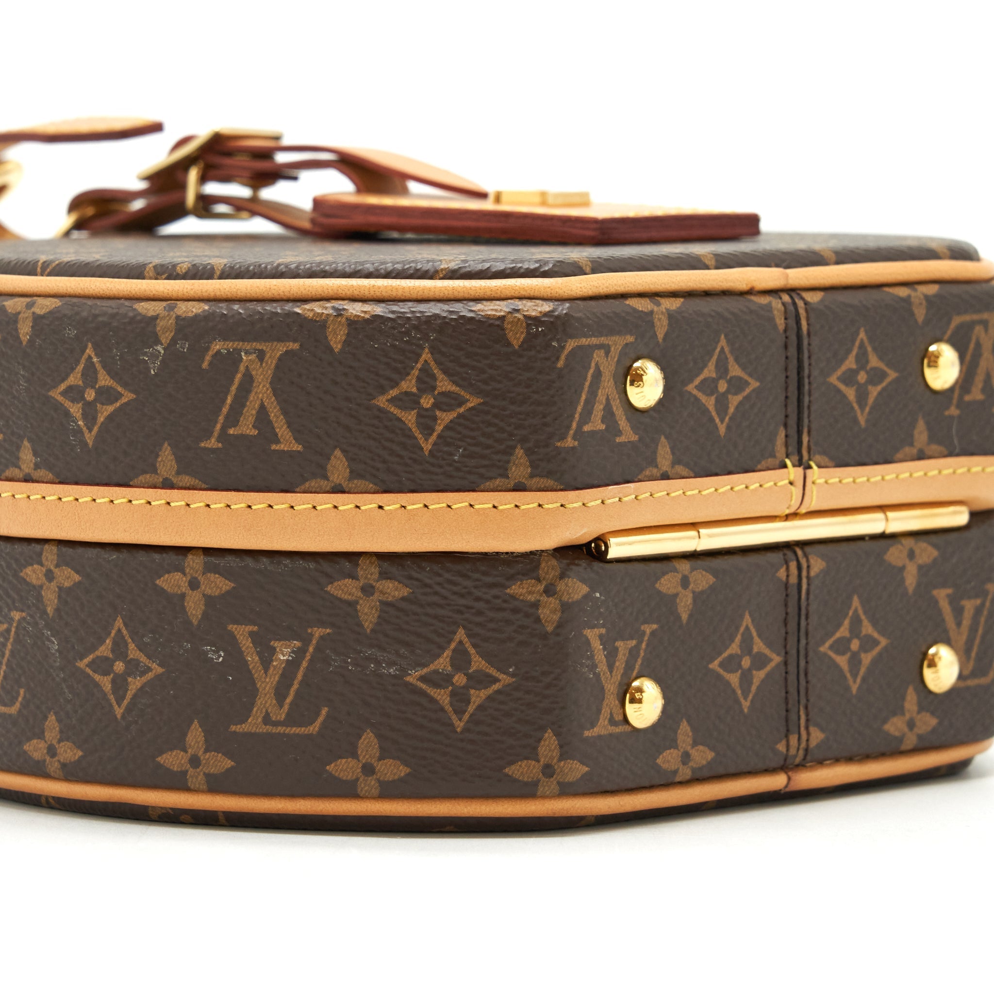 louis-vuitton-petite-boite-chapeau-monogram-canvas-ghw