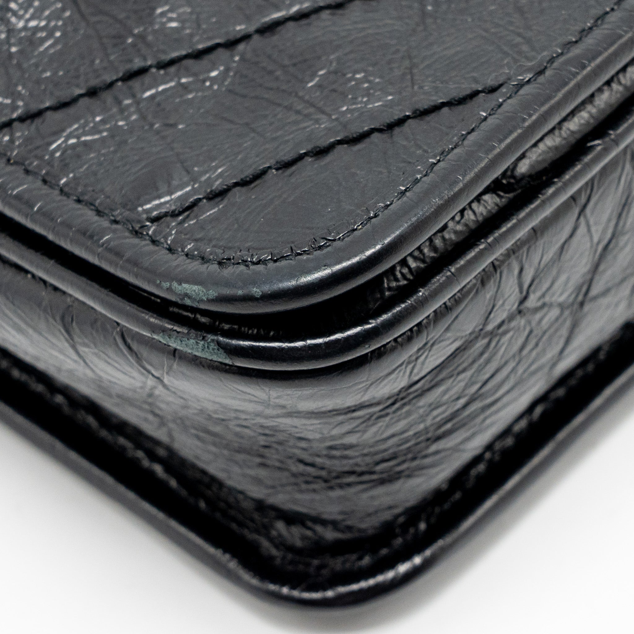 saint-laurent-ysl-niki-chain-wallet-crinkled-calfskin-black-shw
