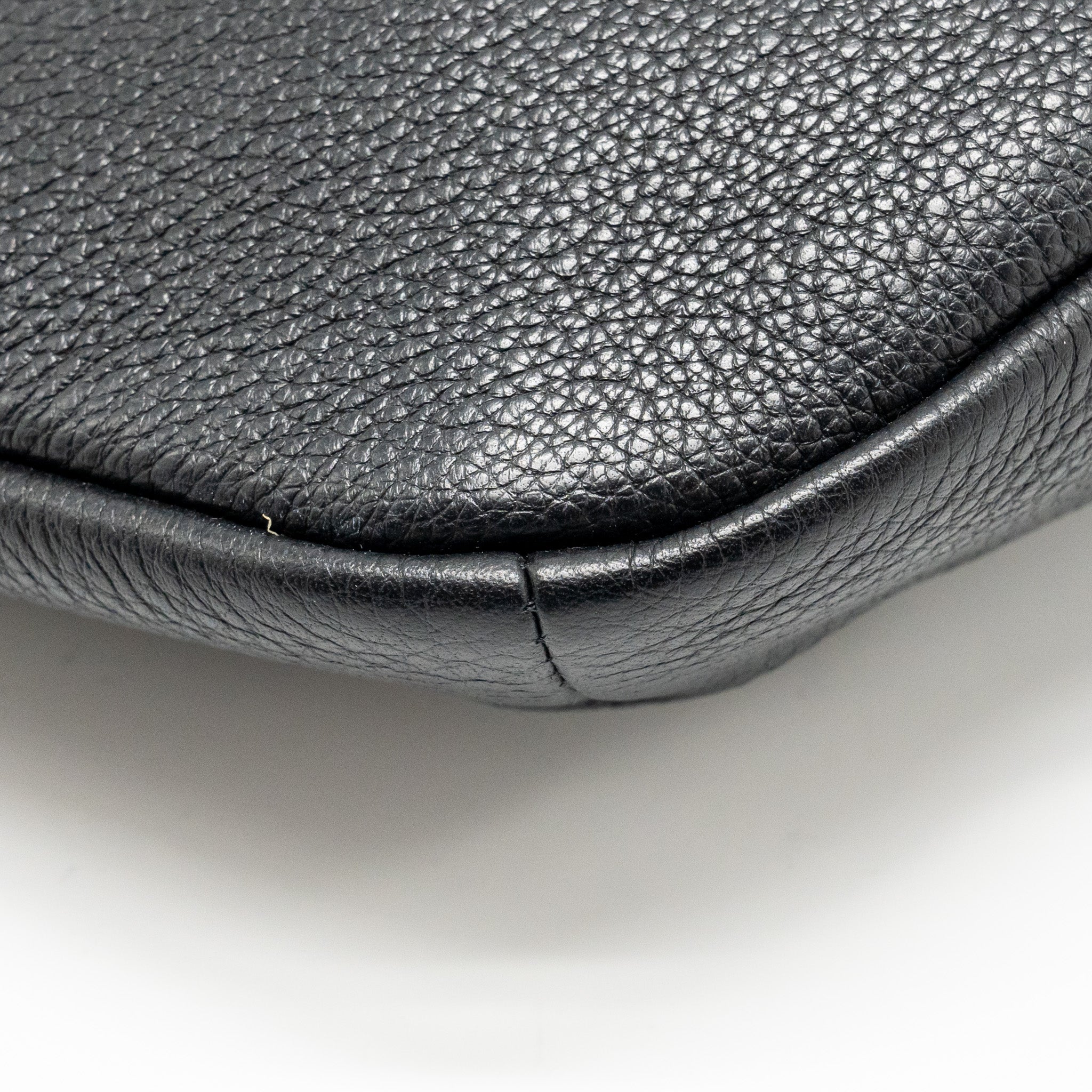 gucci-mini-print-belt-bag-calfskin-black-ghw