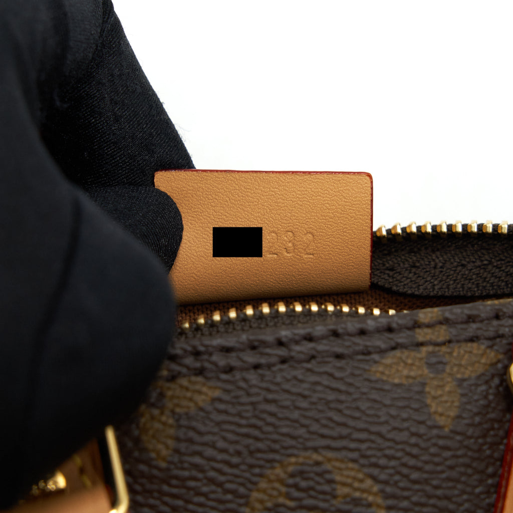 louis-vuitton-nano-speedy-new-version-monogram-canvas-ghw