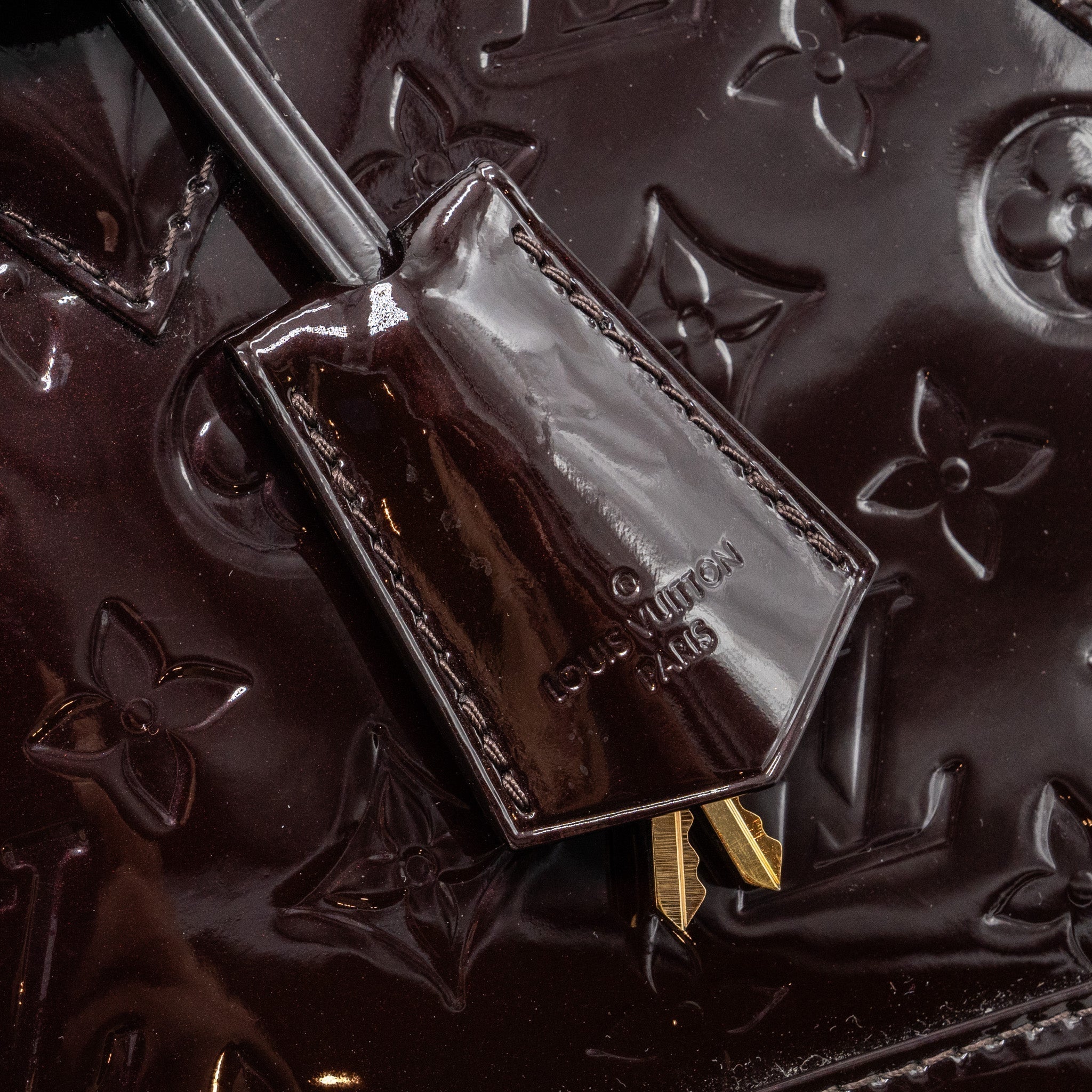 louis-vuitton-alma-bb-patent-amarante-ghw