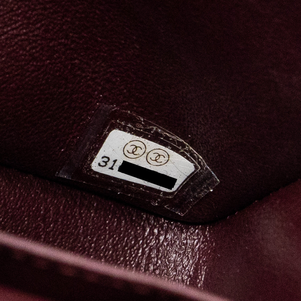 chanel-small-classic-double-flap-bag-caviar-black-ghw-2