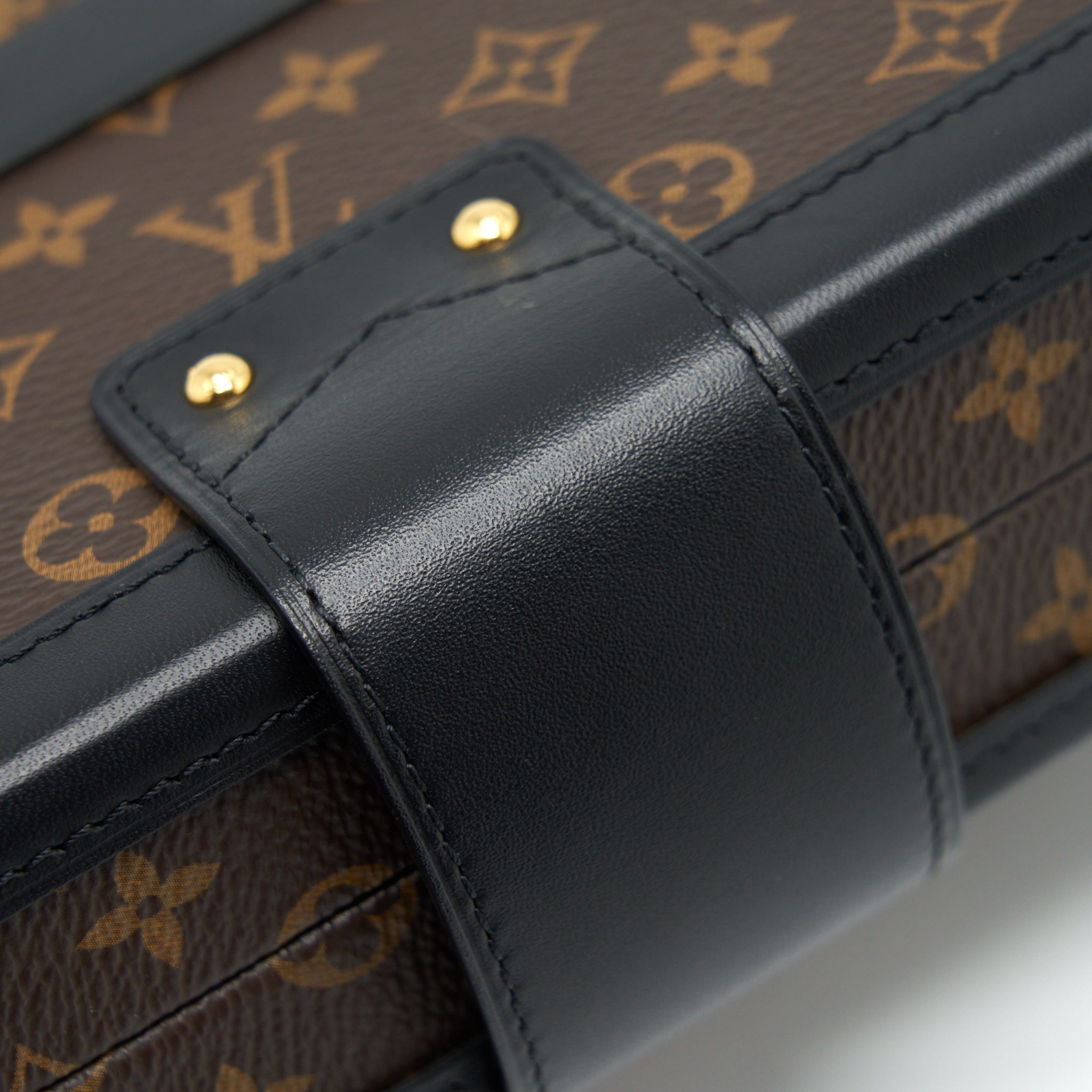louis-vuitton-petite-malle-monogram-canvas-ghw-2
