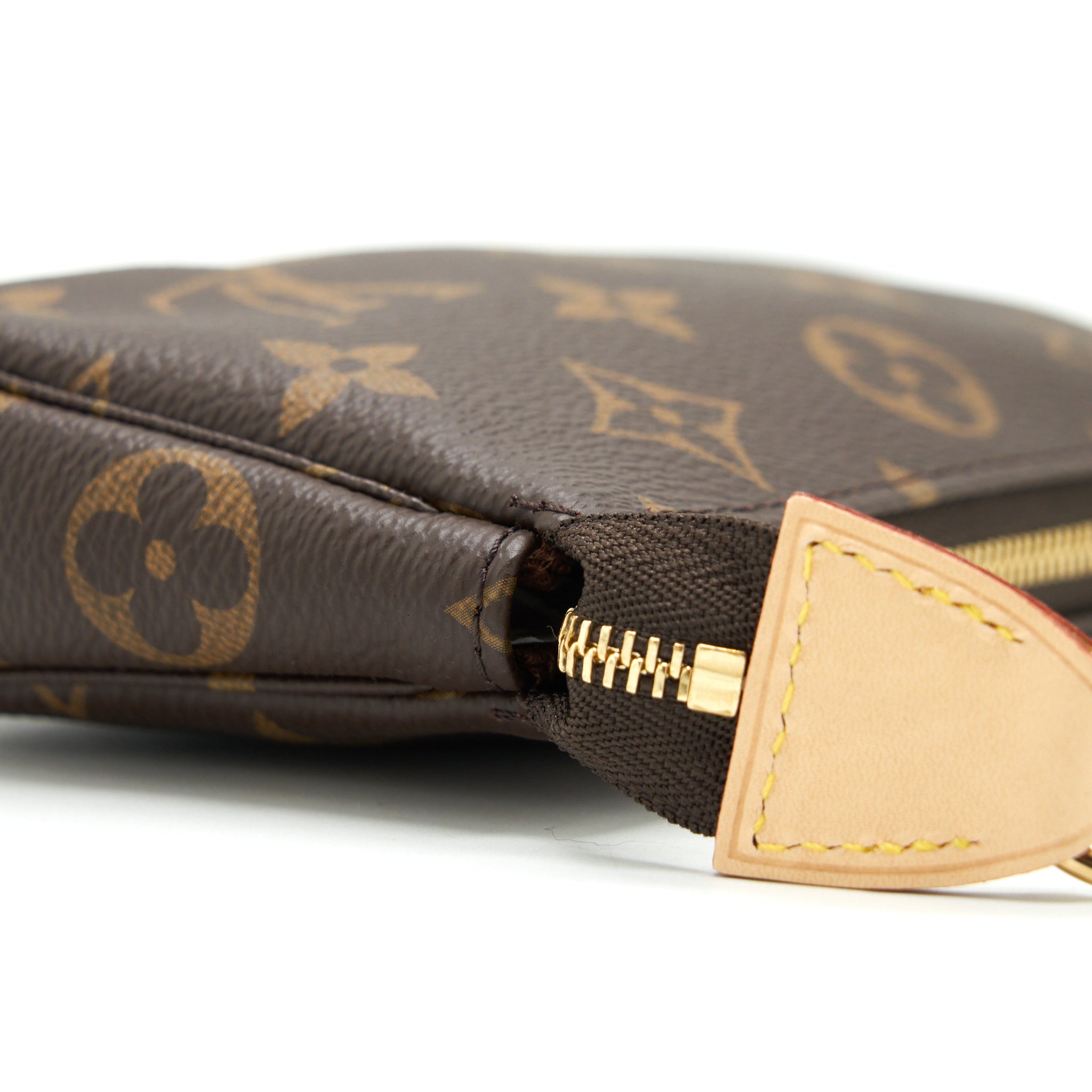 louis-vuitton-mini-pochette-monogram-canvas-ghw
