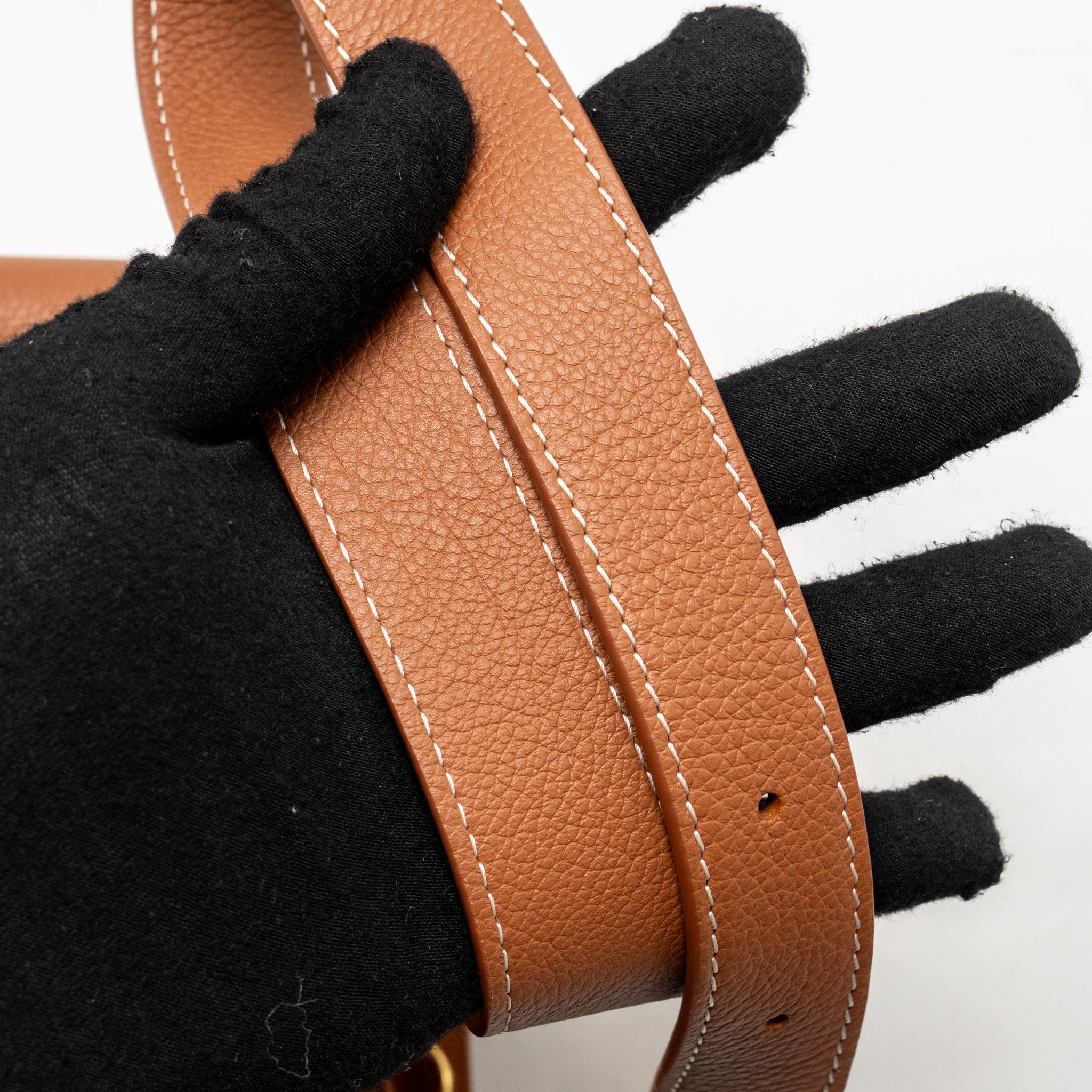 louis-vuitton-low-key-hobo-pm-smooth-calfskin-cognac-ghw