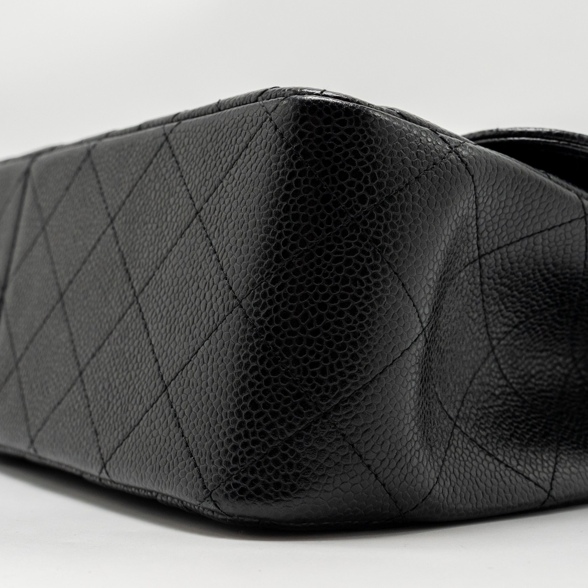 chanel-jumbo-classic-double-flap-bag-caviar-black-ghw-copy