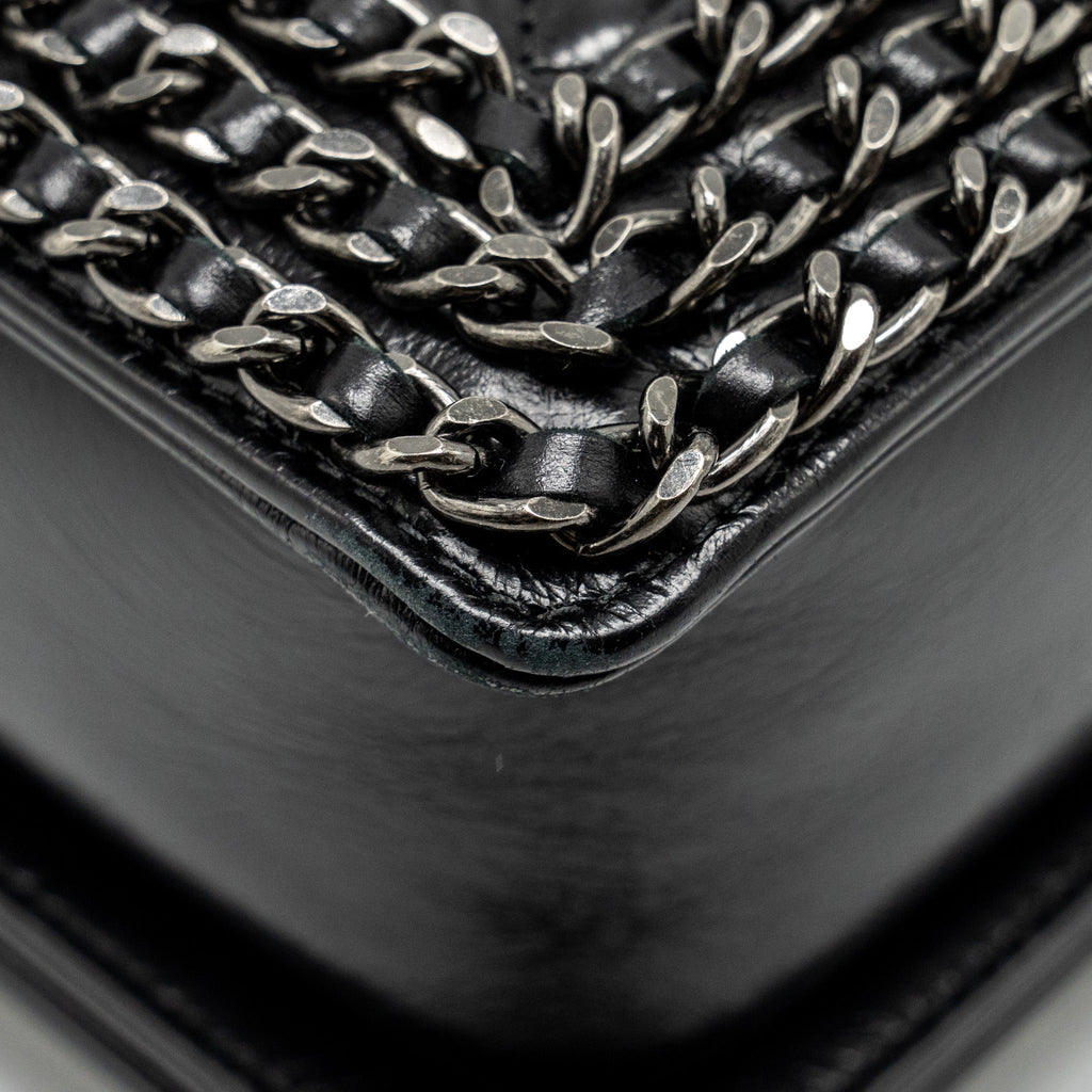 chanel-new-medium-chain-edge-boy-bag-calfskin-black-ruthenium-shw