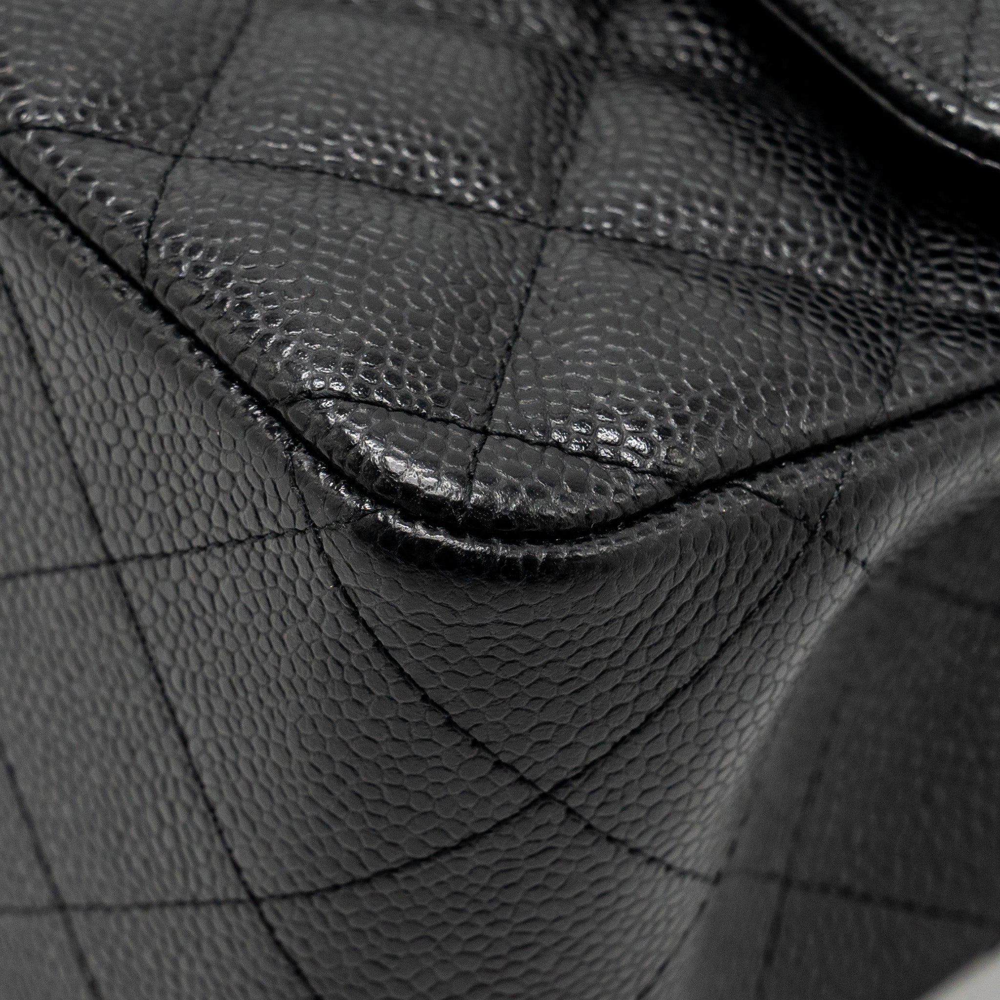 chanel-jumbo-classic-double-flap-bag-caviar-black-ghw-copy