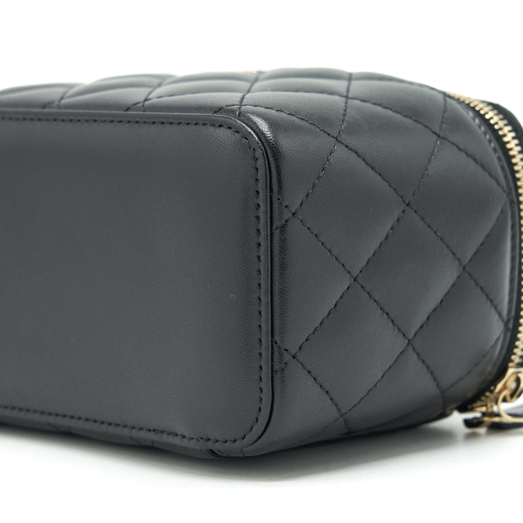 chanel-top-handle-long-vanity-with-chain-lambskin-black-lghw-1