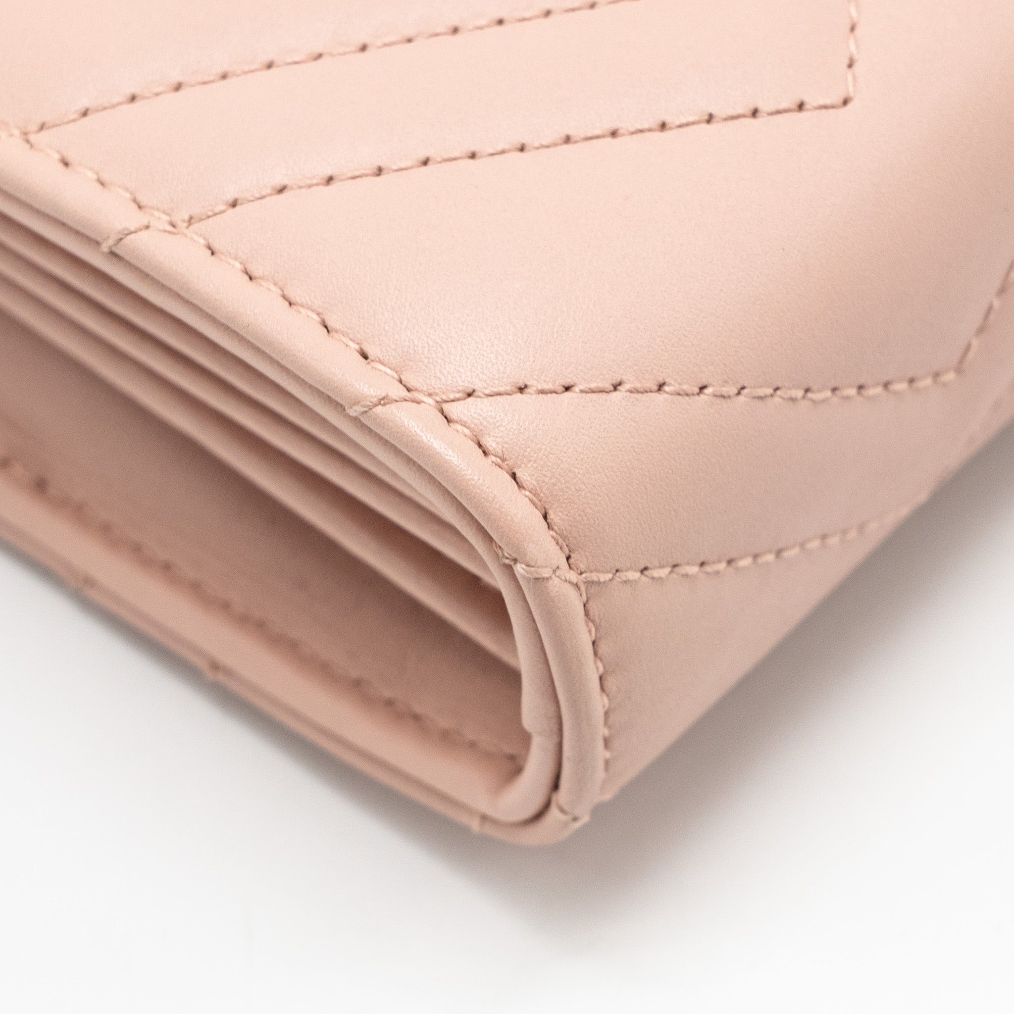 gucci-gg-marmont-wallet-on-chain-calfskin-pink-ghw