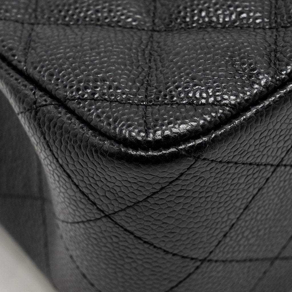 chanel-jumbo-classic-double-flap-bag-caviar-black-ghw-copy
