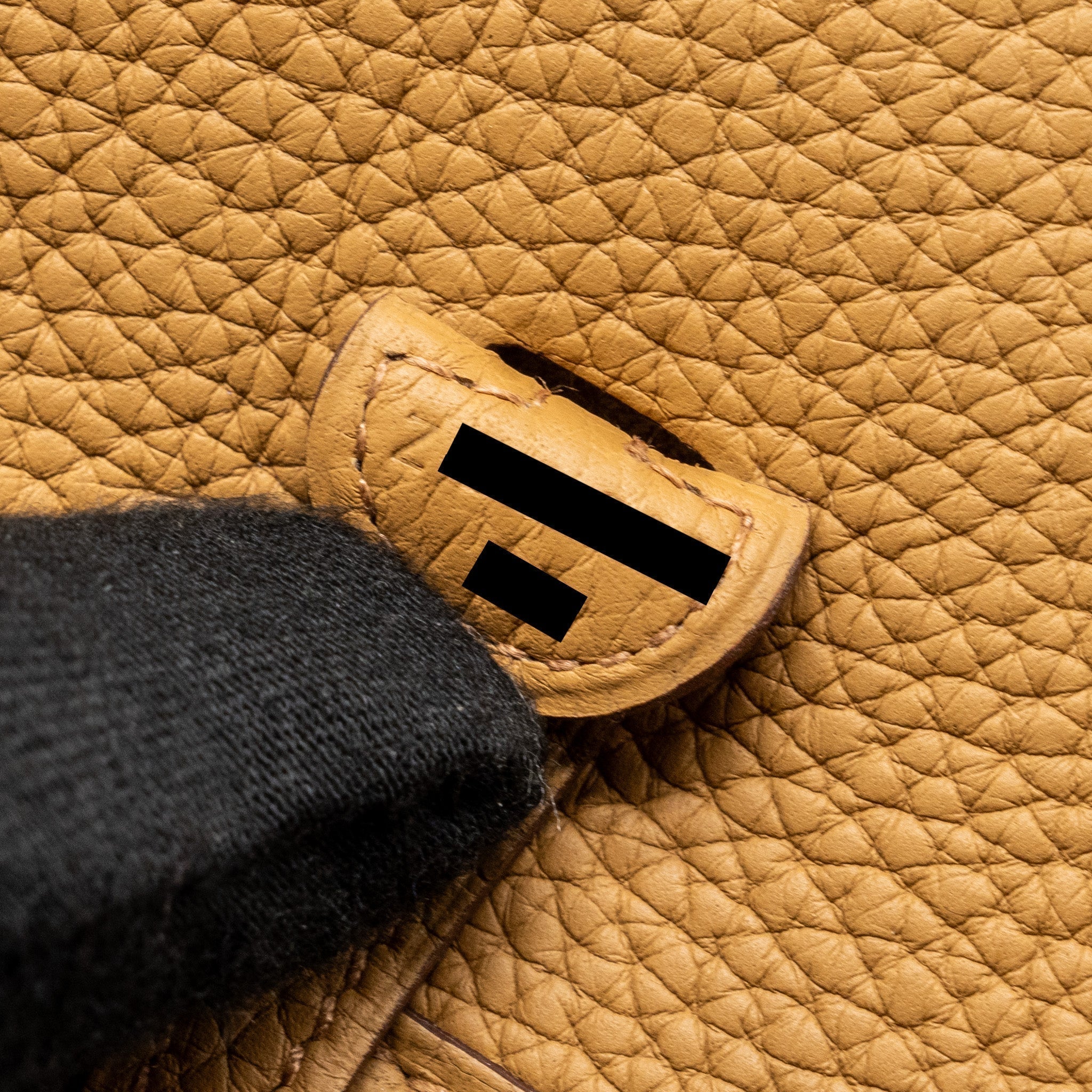 hermes-mini-evelyne-clemence-biscuit-camel-ghw-stamps