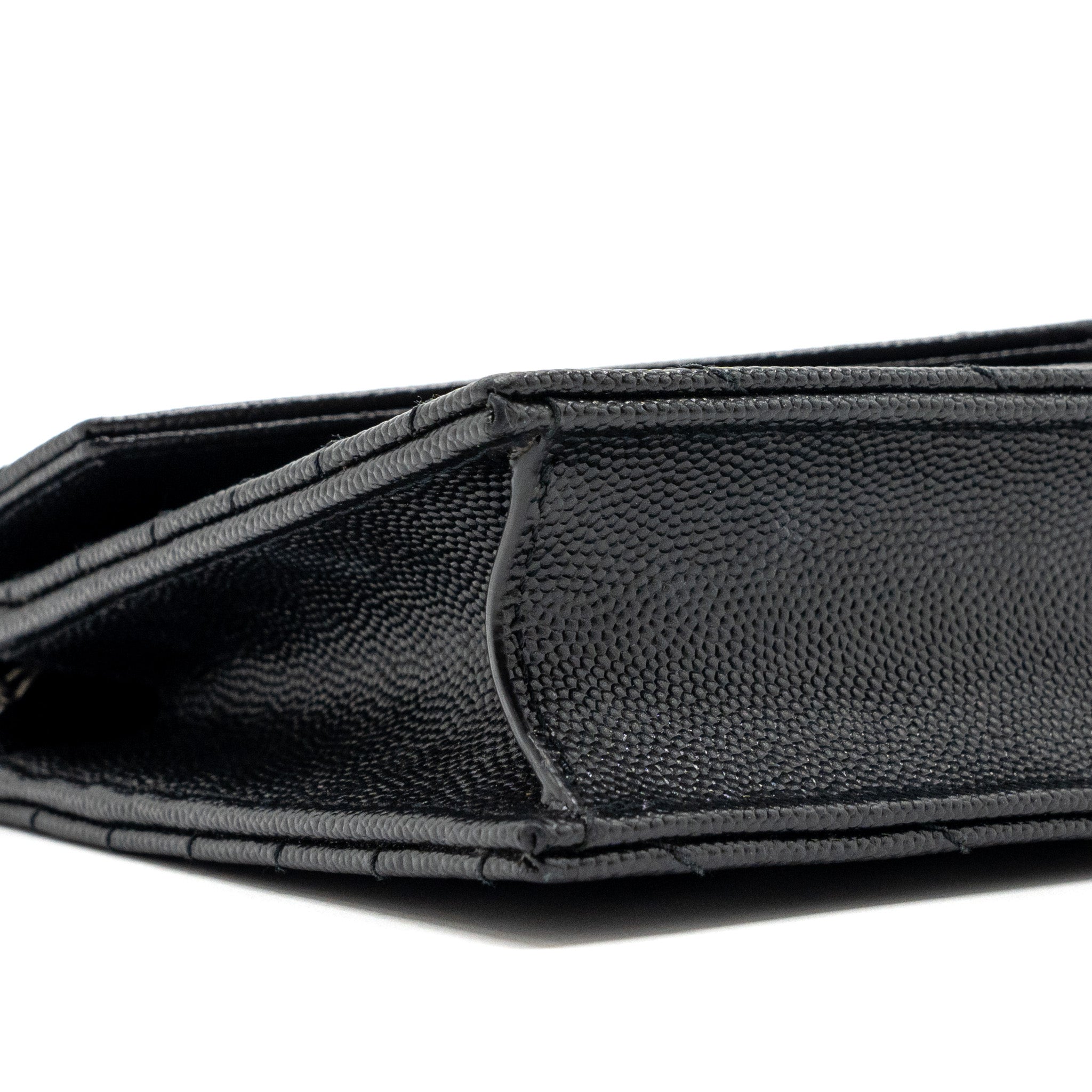 saint-laurent-ysl-envelope-chain-wallet-calfskin-black-with-black-hardware