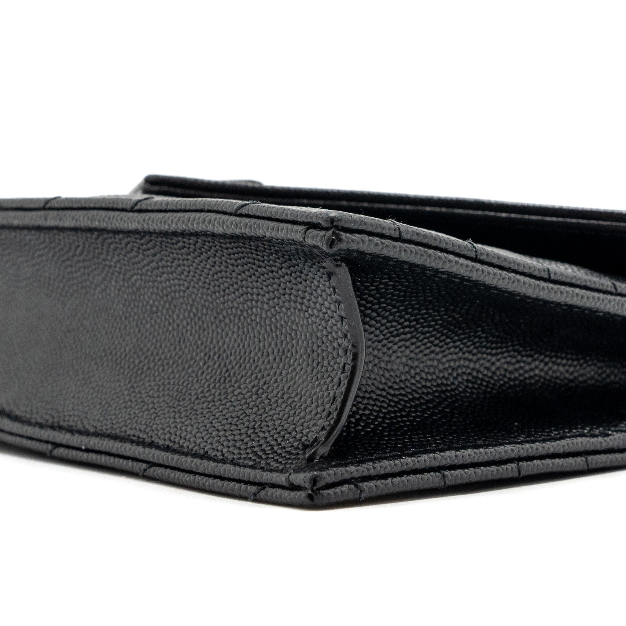 saint-laurent-ysl-envelope-chain-wallet-calfskin-black-with-black-hardware