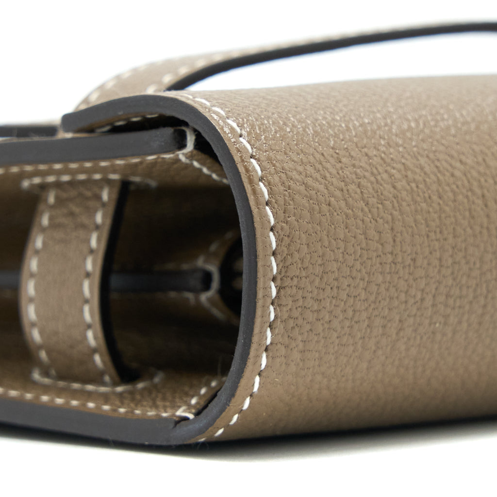 hermes-kelly-to-go-chevre-mysore-etoupe-shw