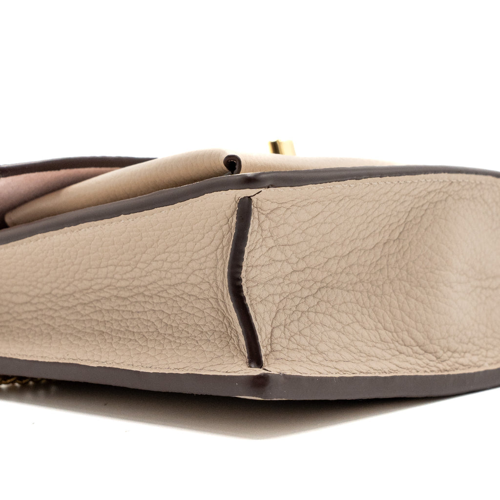 louis-vuitton-mylockme-chain-pochette-calfskin-greige-beige-ghw