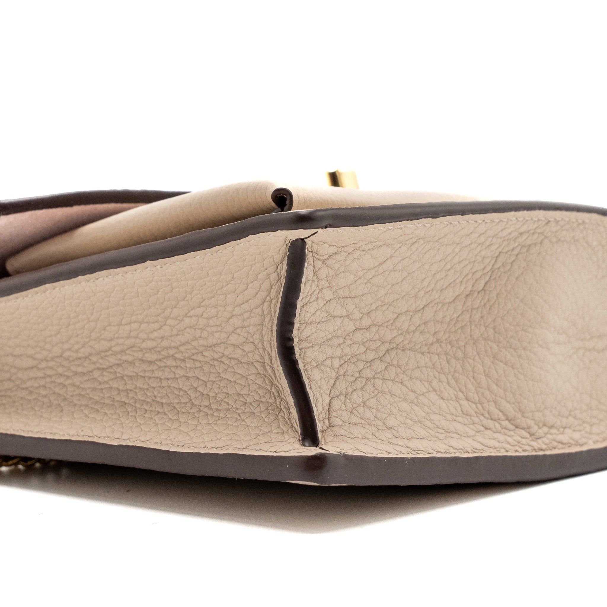 louis-vuitton-mylockme-chain-pochette-calfskin-greige-beige-ghw