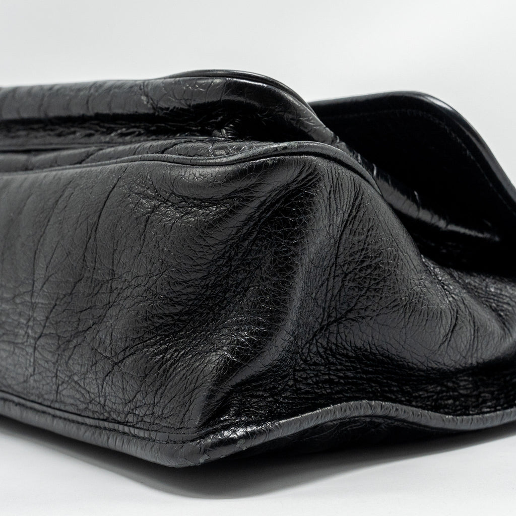 saint-laurent-ysl-medium-niki-calfskin-black-shw-2