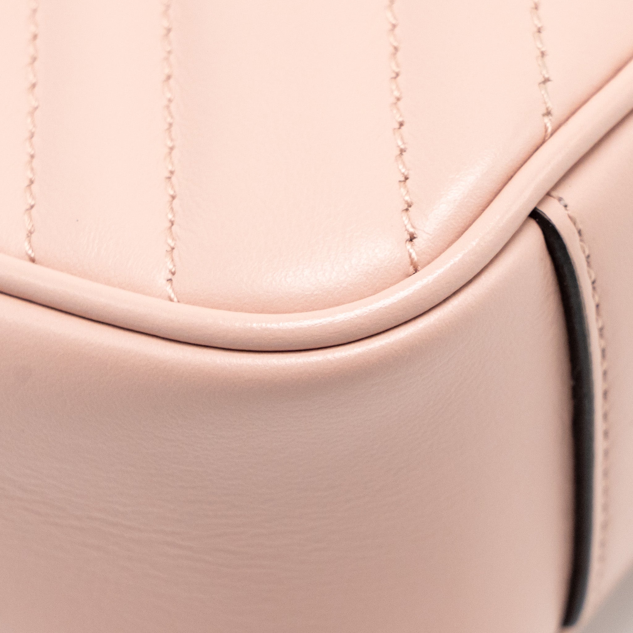 gucci-small-gg-marmont-shoulder-bag-calfskin-pink-ghw
