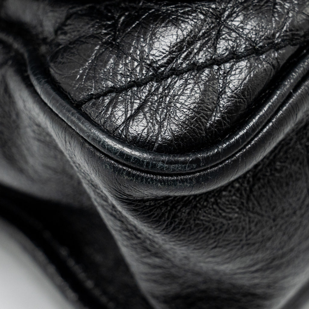 saint-laurent-ysl-medium-niki-calfskin-black-shw-2