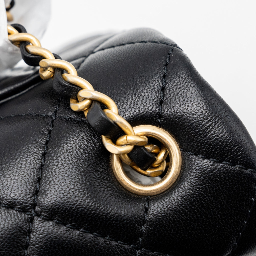 chanel-pearl-crush-mini-rectangular-lambskin-black-brushed-ghw-microchip-2